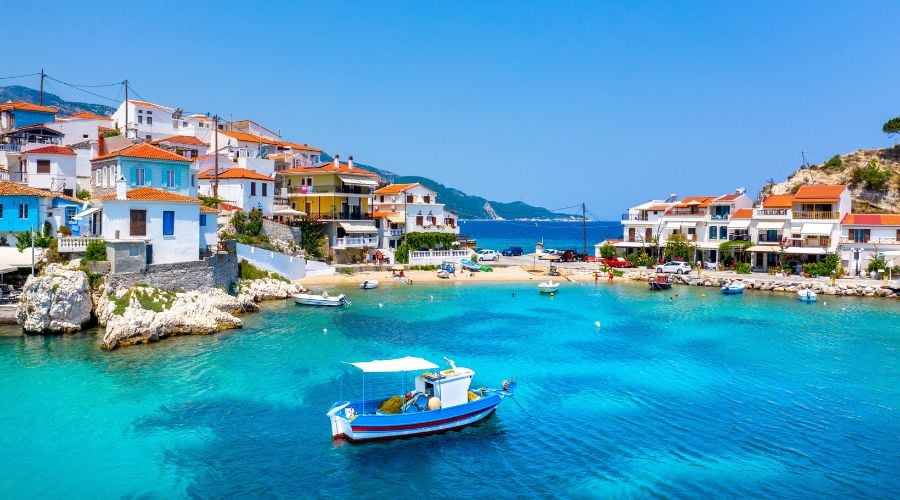 Foreign Office updates advice for Greece after it relaxes EES rules