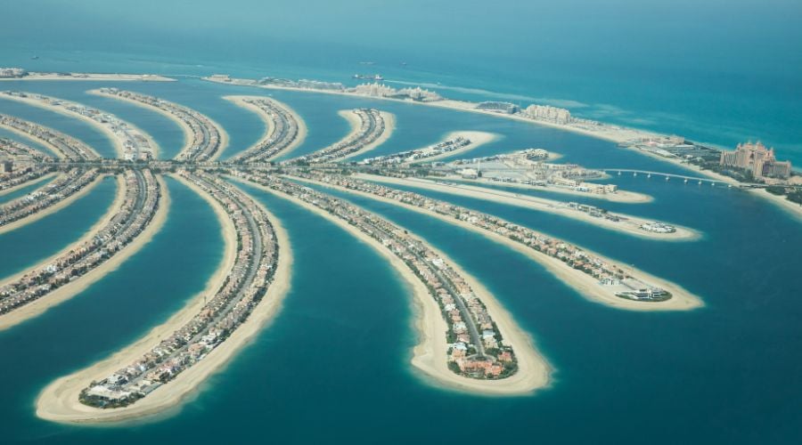 FCDO veröffentlicht neue Warnung für die VAE, während Dubai-Bewohner dazu angeregt werden, Touristen zu bringen.